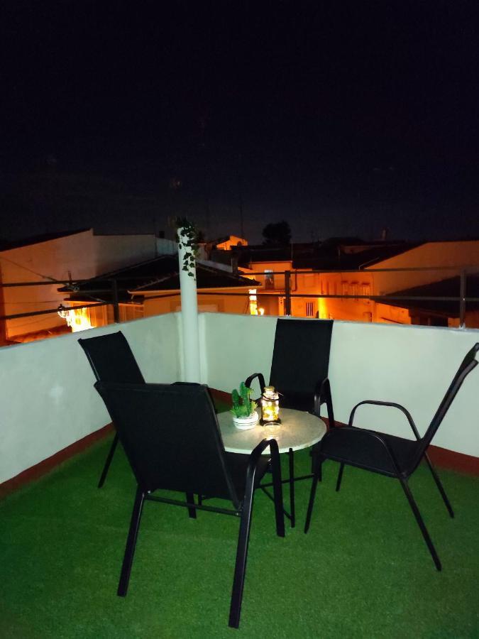 Casa Luzon, Terraza-Solarium Con Ducha Y Salon Rustico Lägenhet Villarejo de Salvanés Exteriör bild