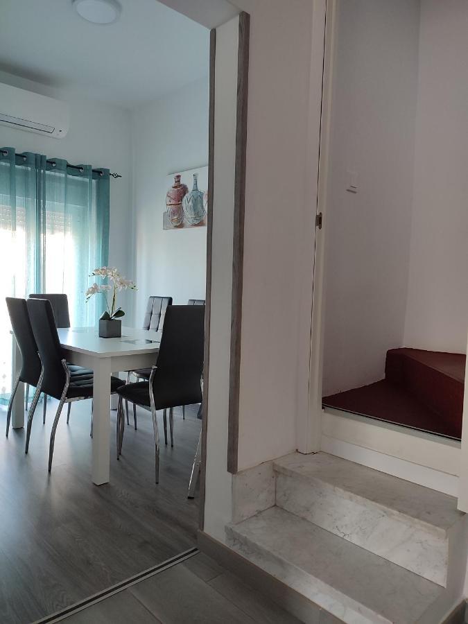Casa Luzon, Terraza-Solarium Con Ducha Y Salon Rustico Lägenhet Villarejo de Salvanés Exteriör bild