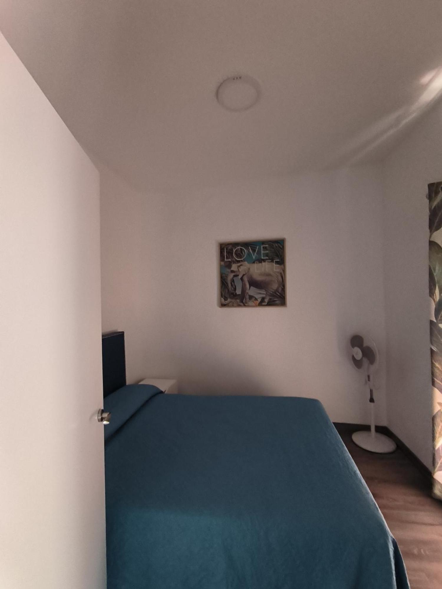 Casa Luzon, Terraza-Solarium Con Ducha Y Salon Rustico Lägenhet Villarejo de Salvanés Exteriör bild